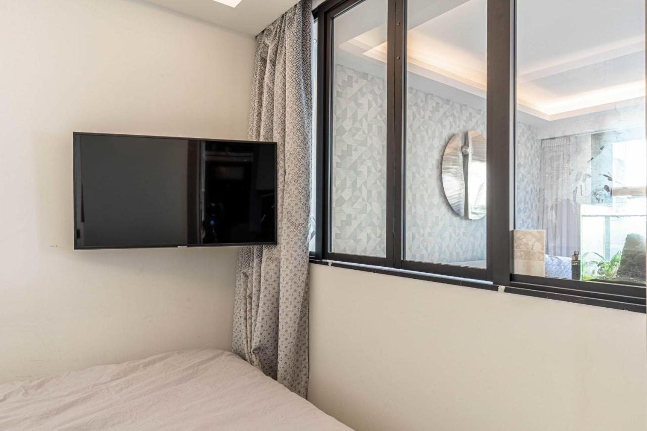 Superb One Bedroom Flat And Terrace - Cannes Center Экстерьер фото